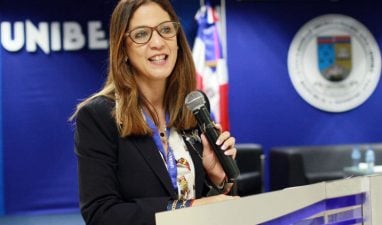 doctora Odile Camilo: La doctora Odile Camilo durante su intervención en este evento