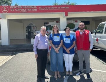 Estudiantes participan en rally educativo