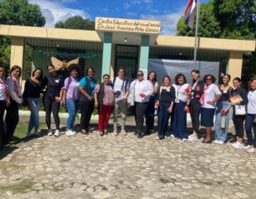 Estudiantes de Educación Inicial realizan visita pedagógica a Escuela Dr. José Francisco Peña Gómez